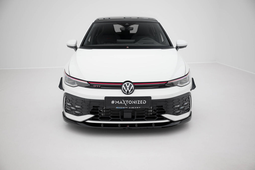 Lip Anteriore V.5 Volkswagen Golf Mk8 Facelift GTI / GTE / R-Line — montato sulla vettura
