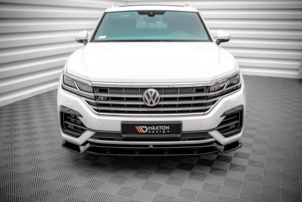 Lip Anteriore Volkswagen Touareg Mk3 R-Line — montato sulla vettura