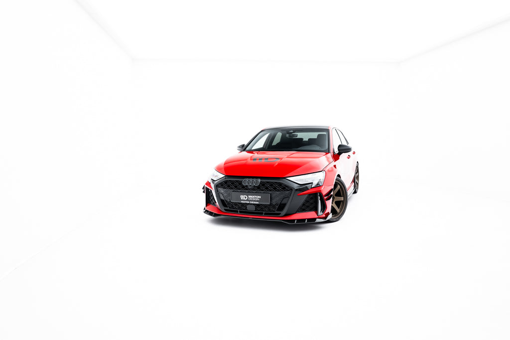 Lip Anteriore Audi RS3 8Y Facelift in Fibra di Carbonio — vista angolata