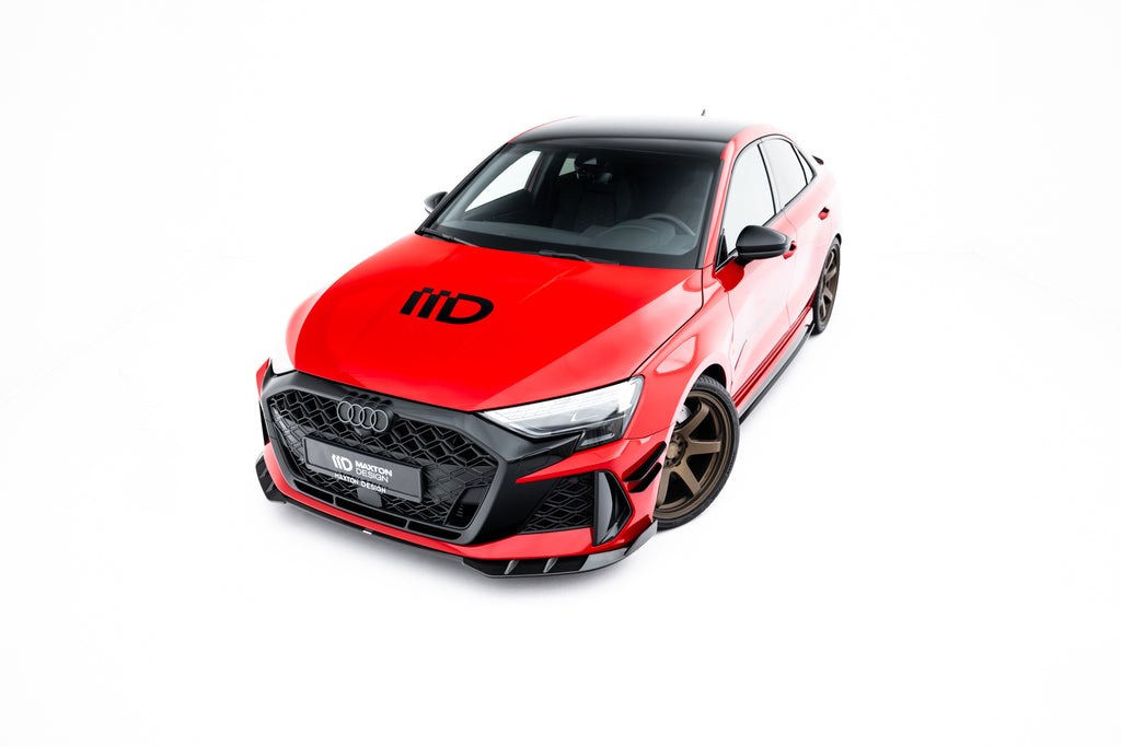 Lip Anteriore Audi RS3 8Y Facelift in Fibra di Carbonio — particolare del bordo