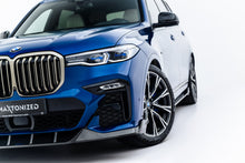 Load image into Gallery viewer, Lip Anteriore BMW X7 G07 M-Pack in Fibra di Carbonio — dettaglio del profilo