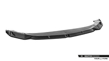 Load image into Gallery viewer, Lip Anteriore Lamborghini Urus Mk 1 in Fibra di Carbonio — dettaglio della superficie