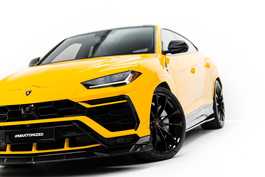 Lip Anteriore Lamborghini Urus Mk 1 in Fibra di Carbonio — particolare del bordo