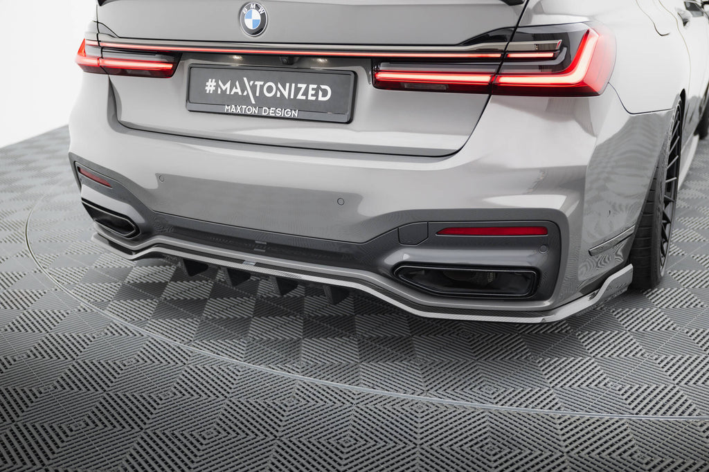 Lip Anteriore BMW Serie 7 G11 Facelift M-Pack — particolare della finitura