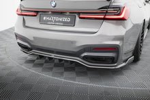 Load image into Gallery viewer, Lip Anteriore BMW Serie 7 G11 Facelift M-Pack — particolare della finitura