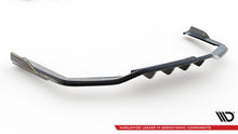 Load image into Gallery viewer, Lip Anteriore BMW Serie 7 G11 Facelift M-Pack — dettaglio del fissaggio