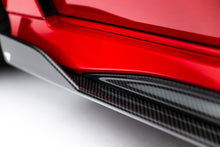 Carica l'immagine nel visualizzatore di Gallery, Diffusori Sotto Minigonne V.1 Audi RS3 8Y Facelift in Fibra di Carbonio — montato sulla vettura
