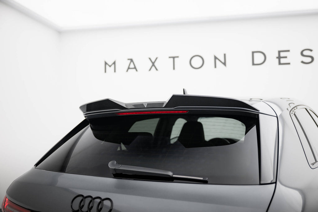 Estensione Spoiler Audi RS3 Sportback 8Y in Fibra di Carbonio — particolare del bordo