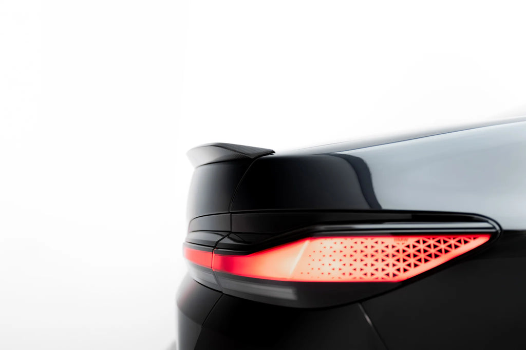 Estensione Spoiler BMW Serie 7 G70 i7 eDrive50 M-pack / i7 xDrive60 M-Pack / i7 M70 xDrive M-Pack — dettaglio del fissaggio