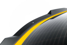 Carica l'immagine nel visualizzatore di Gallery, Estensione Spoiler Lamborghini Urus Mk 1 in Fibra di Carbonio (inferiore) — vista posteriore