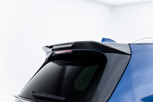 Load image into Gallery viewer, Alettone BMW X7 G07 M-Pack in Fibra di Carbonio — particolare della finitura