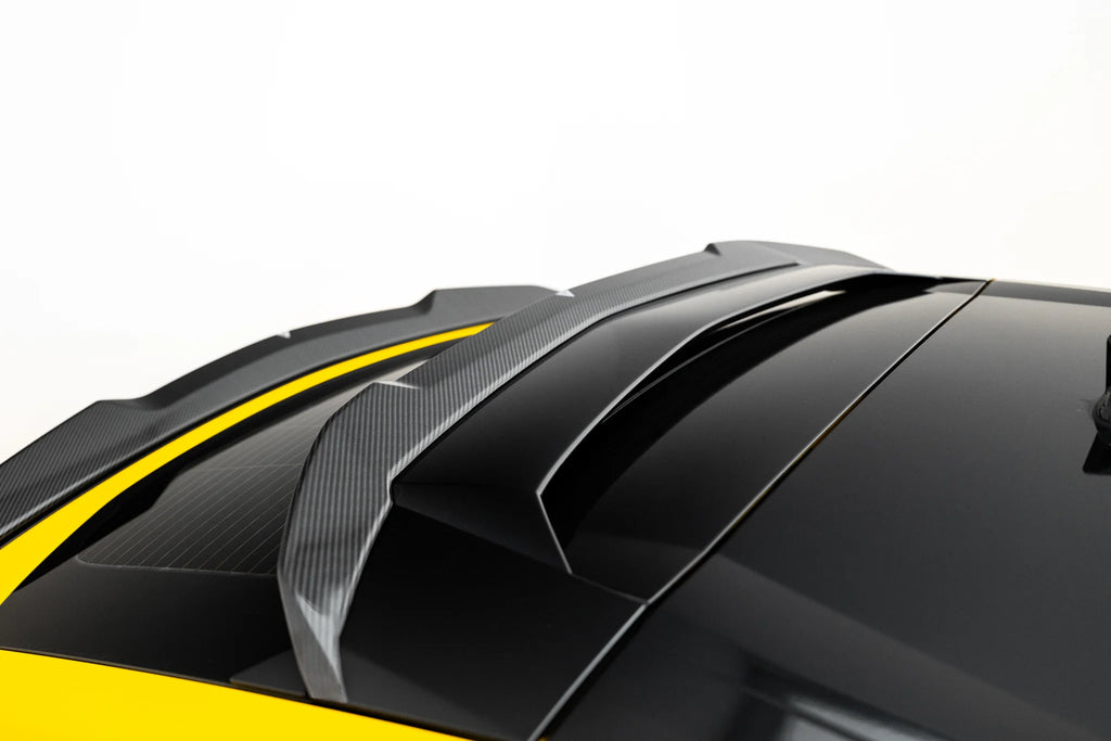Estensione Spoiler Lamborghini Urus Mk 1 in Fibra di Carbonio — particolare della finitura
