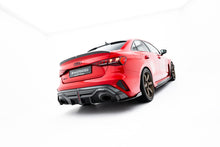 Carica l'immagine nel visualizzatore di Gallery, Estensione Spoiler V.2 Audi RS3 Berlina 8Y Facelift in Fibra di Carbonio — vista angolata