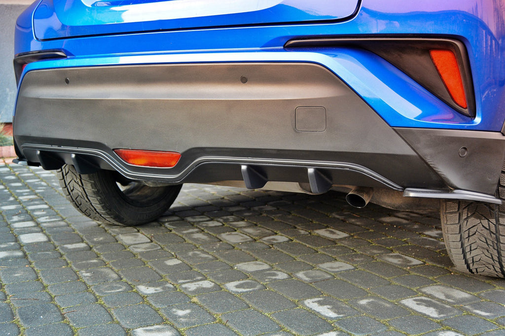 Diffusore posteriore Maxton Design per Toyota C-HR Mk1, ABS nero lucido - vista d'insieme