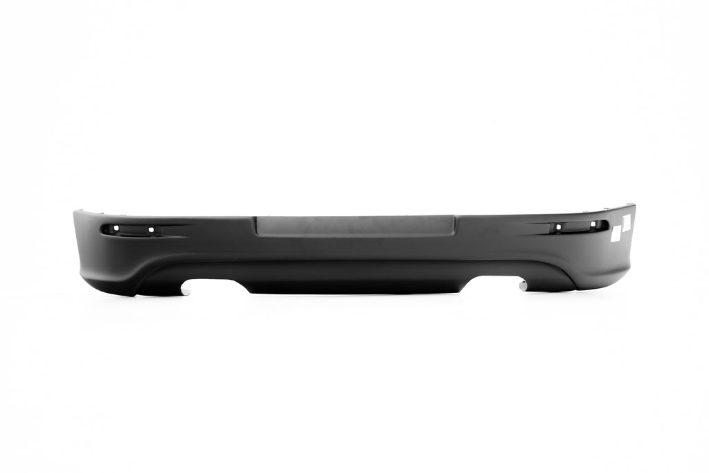 Diffusore posteriore Maxton per Golf Mk5 R32 su vettura completa