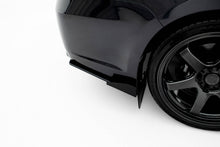 Carica l'immagine nel visualizzatore di Gallery, Flap Laterali Posteriori Subaru Impreza Mk3 Facelift WRX STI Street Pro — particolare della finitura