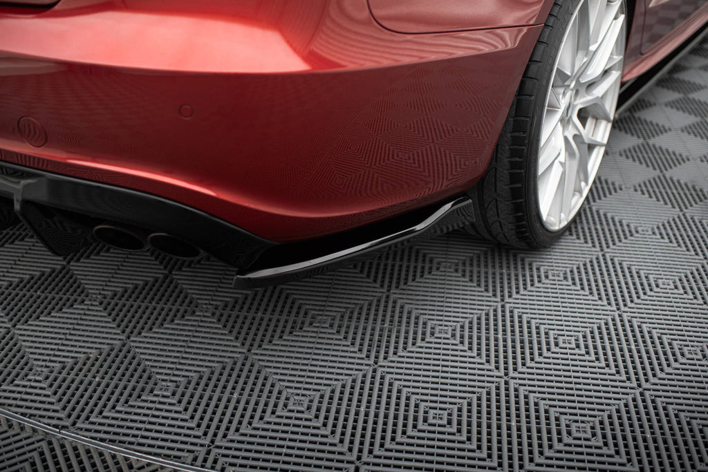 Splitter Laterali Posteriori Audi S5 Sportback 8T — dettaglio del profilo