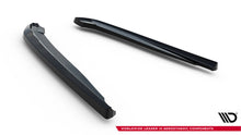 Carica l'immagine nel visualizzatore di Gallery, Splitter Laterali Posteriori BMW Serie 5 M550i xDrive Berlina G30 — particolare della finitura