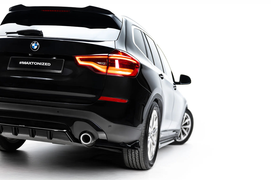 Splitter Laterali Posteriori BMW X3 G01 — particolare della finitura