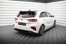 Carica l'immagine nel visualizzatore di Gallery, Splitter Laterali Posteriori Kia Ceed GT Mk3 — montato sulla vettura