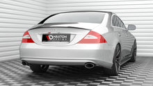 Load image into Gallery viewer, Splitter Laterali Posteriori Mercedes CLS C219 — dettaglio del fissaggio