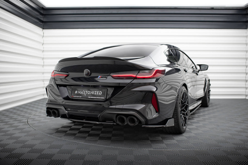 Splitter Laterali Posteriori V.1 BMW Serie M8 F93 + Flap — vista laterale