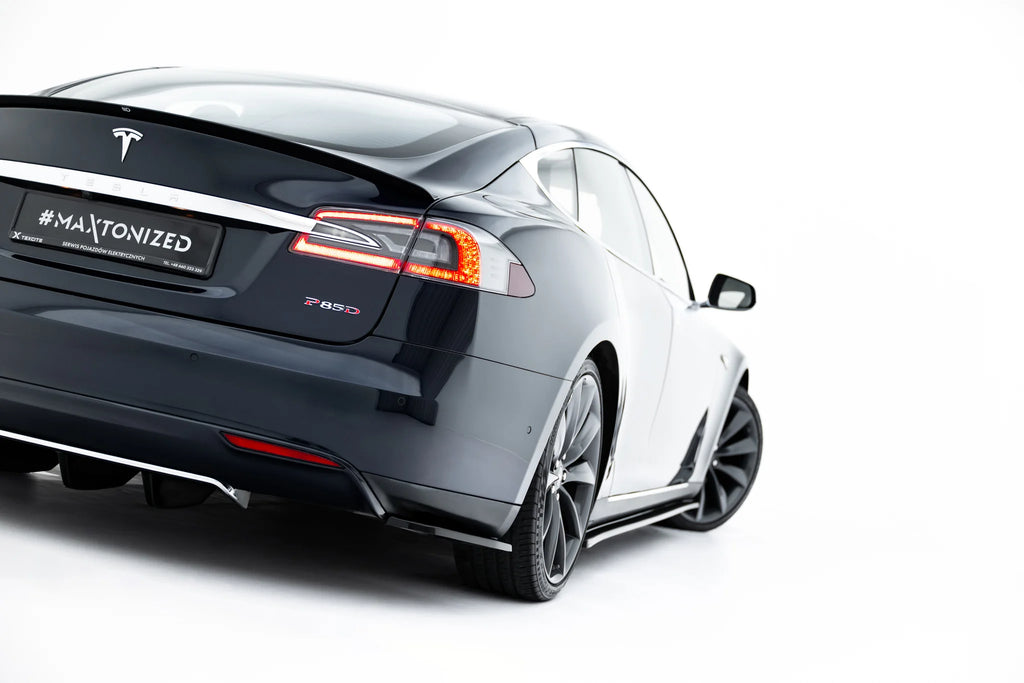 Splitter Laterali Posteriori V.1 Tesla Model S Mk1 — vista laterale