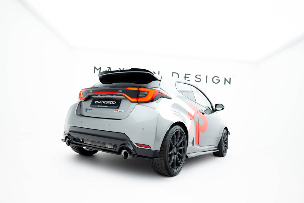 Splitter Laterali Posteriori V.1 Toyota GR Yaris Mk4 Facelift — vista posteriore