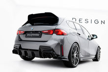 Carica l'immagine nel visualizzatore di Gallery, Splitter Laterali Posteriori V.2 BMW Serie 1 M135i xDrive F70 — vista laterale