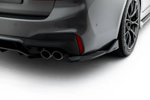 Load image into Gallery viewer, Splitter Laterali Posteriori V.2 BMW Serie M5 F90 Facelift — montato sulla vettura