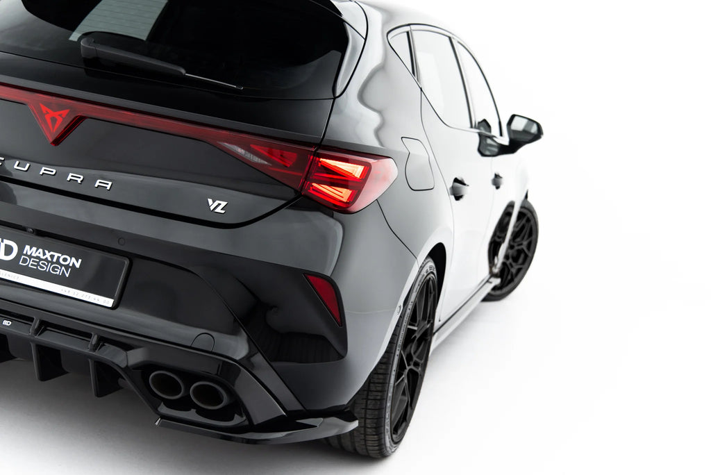 Splitter Laterali Posteriori V.2 Cupra Ateca Hatchback Mk1 Facelift Leon — dettaglio del profilo