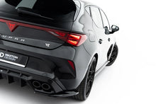 Load image into Gallery viewer, Splitter Laterali Posteriori V.2 Cupra Ateca Hatchback Mk1 Facelift Leon — dettaglio del profilo