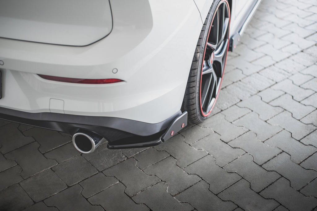 Splitter Laterali Posteriori V.2 Volkswagen Golf GTI Mk8 + Flap GTE — dettaglio del profilo