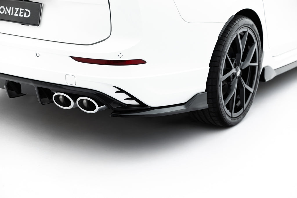 Splitter Laterali Posteriori V.2 Volkswagen Golf R Station Wagon Mk8 Facelift — vista laterale