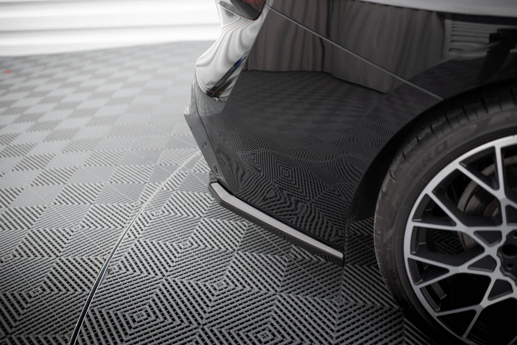 Splitter Laterali Posteriori V.3 BMW 2 G42 — vista laterale