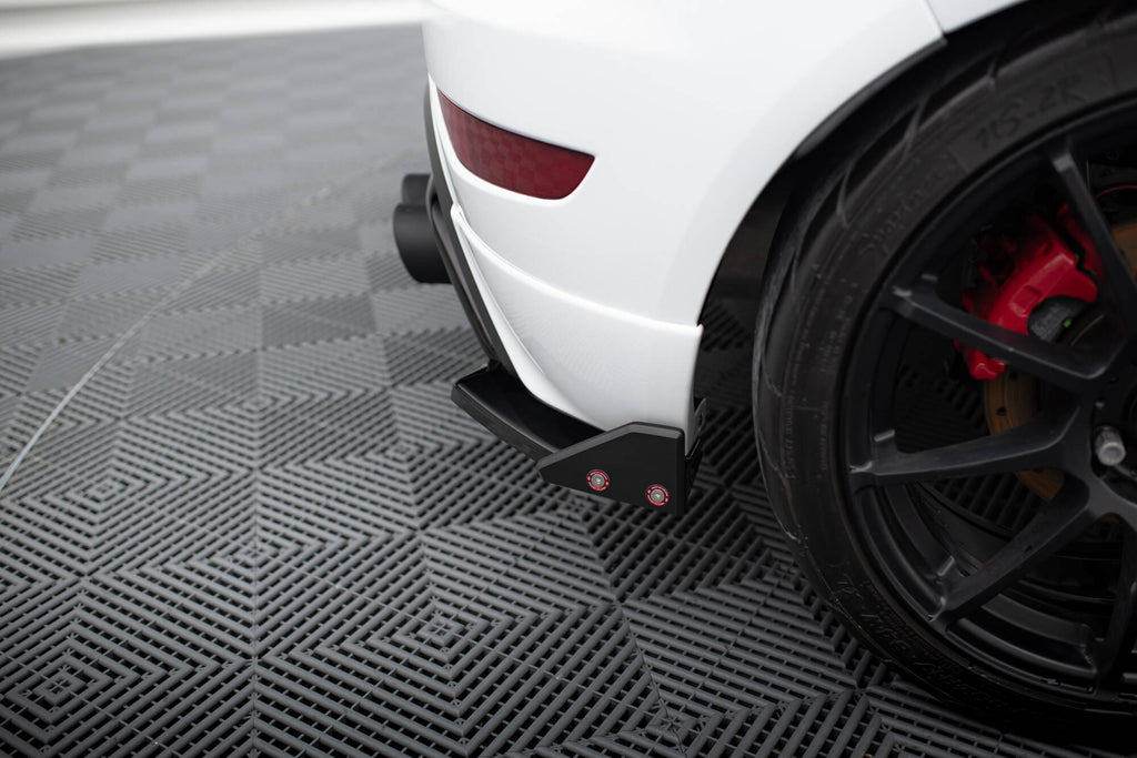 Splitter Laterali Posteriori V.3 Ford Fiesta ST Mk7 Facelift + Flap — particolare della finitura