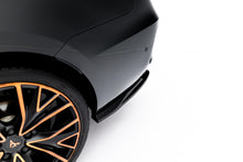 Carica l'immagine nel visualizzatore di Gallery, Splitter Laterali Posteriori V.4 Cupra Leon ST Mk1 Facelift — vista d'insieme