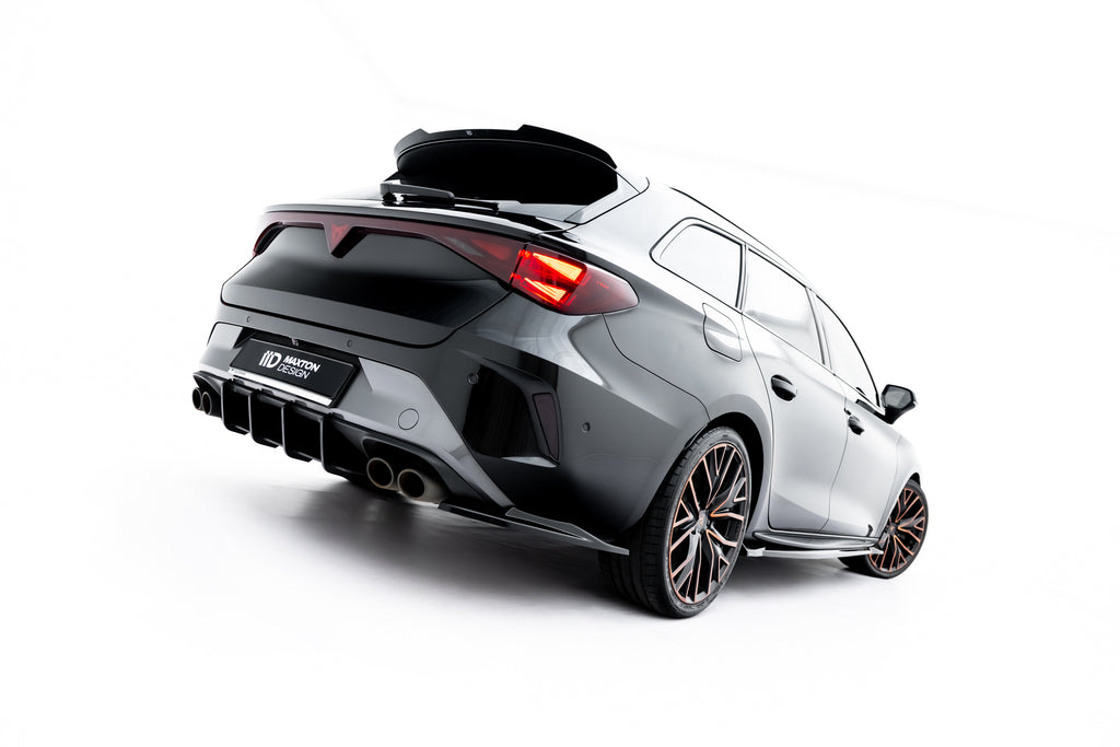 Splitter Laterali Posteriori V.4 Cupra Leon ST Mk1 Facelift — particolare della finitura