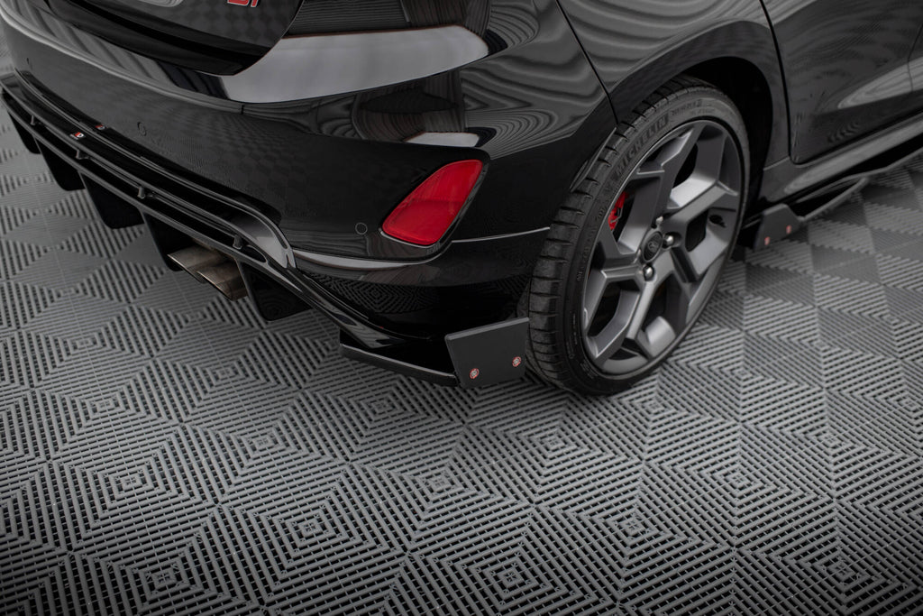 Splitter Laterali Posteriori V.4 Ford Fiesta ST Mk8 + Flap — particolare della finitura