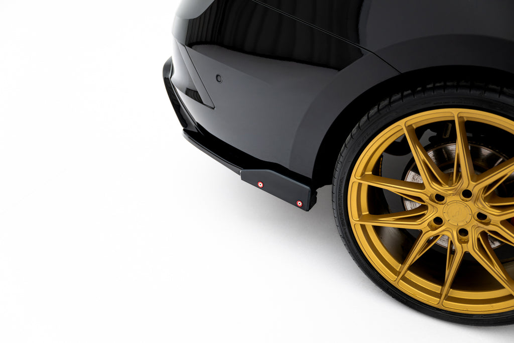 Splitter Laterali Posteriori V.4 Skoda Octavia RS Mk4 + Flap — vista d'insieme