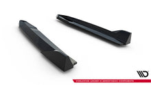 Load image into Gallery viewer, Splitter Laterali Posteriori V.8 Skoda Octavia RS Mk4 Facelift — montato sulla vettura