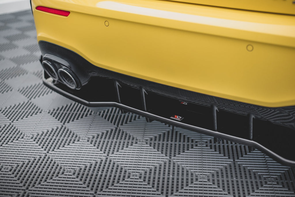 Splitter Posteriore Centrale Mercedes Classe A 35 AMG W177 + Flap AMG 45 S Aero Pack — vista laterale