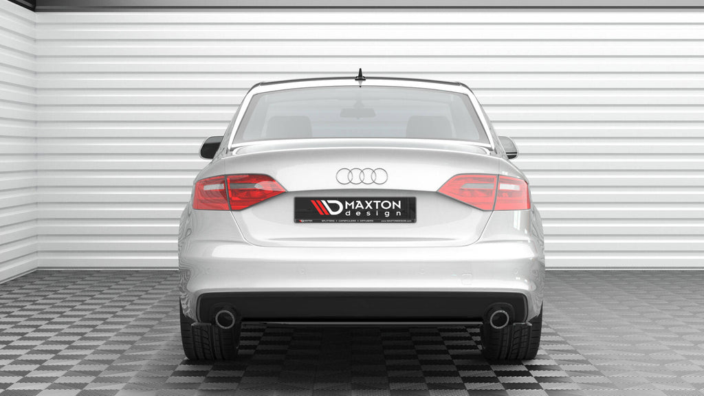 Splitter Posteriore Centrale Audi A4 B8 Facelift S-Line — vista posteriore