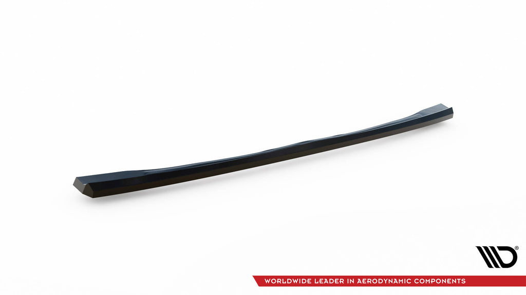Splitter Posteriore Centrale BMW Serie 3 G20 Facelift — particolare della finitura