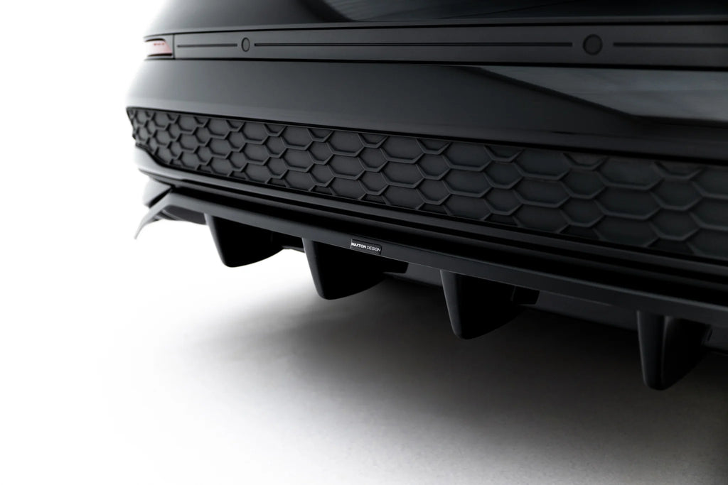 Splitter Posteriore Centrale Audi A3 Berlina 8Y Facelift — particolare della finitura