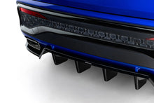 Carica l'immagine nel visualizzatore di Gallery, Splitter Posteriore Centrale Audi Q5 S-Line Sportback / SUV Mk3 — dettaglio del profilo
