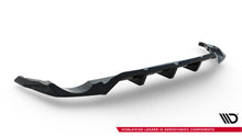 Load image into Gallery viewer, Splitter Posteriore Centrale Audi RSQ8 Mk1 Facelift — particolare del bordo