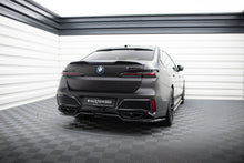 Carica l'immagine nel visualizzatore di Gallery, Splitter Posteriore Centrale BMW Serie 7 G70 M760e — vista d'insieme