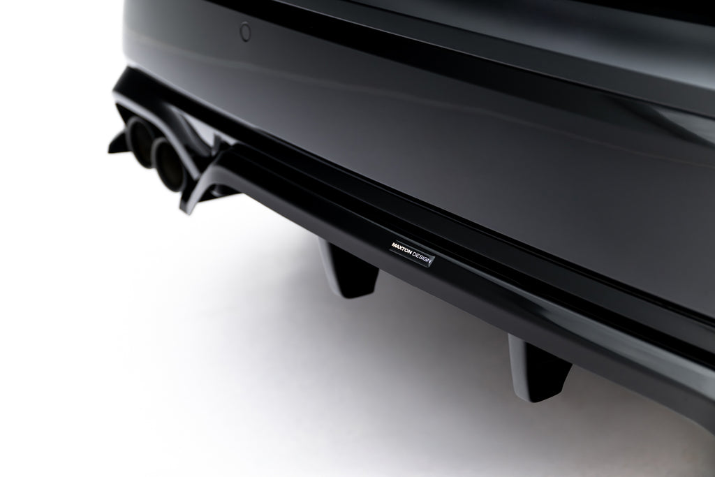 Splitter Posteriore Centrale BMW X1 U11 M35i — montato sulla vettura