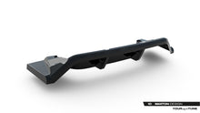 Carica l'immagine nel visualizzatore di Gallery, Splitter Posteriore Centrale BMW X1 U11 M35i — particolare della finitura